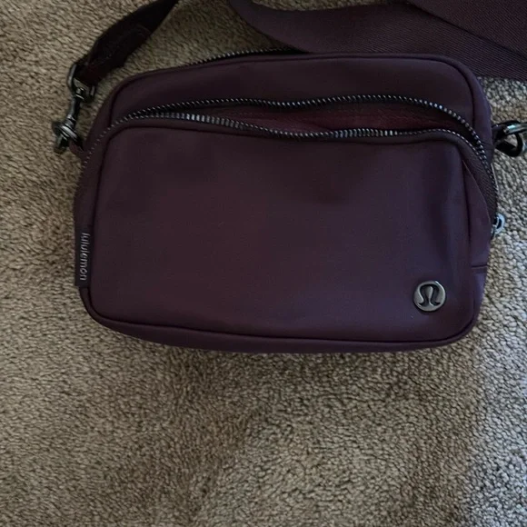 Lululemon Athletica Purple Crossbody Bag Sleek Design - Picture 3 of 3